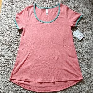 Lularoe classic tee